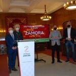 El presidente de la Diputación de Zamora, Francisco José Requejo, presenta la iniciativa junto a Emilio Fernández, Enrique Oliveira y José María Esbec