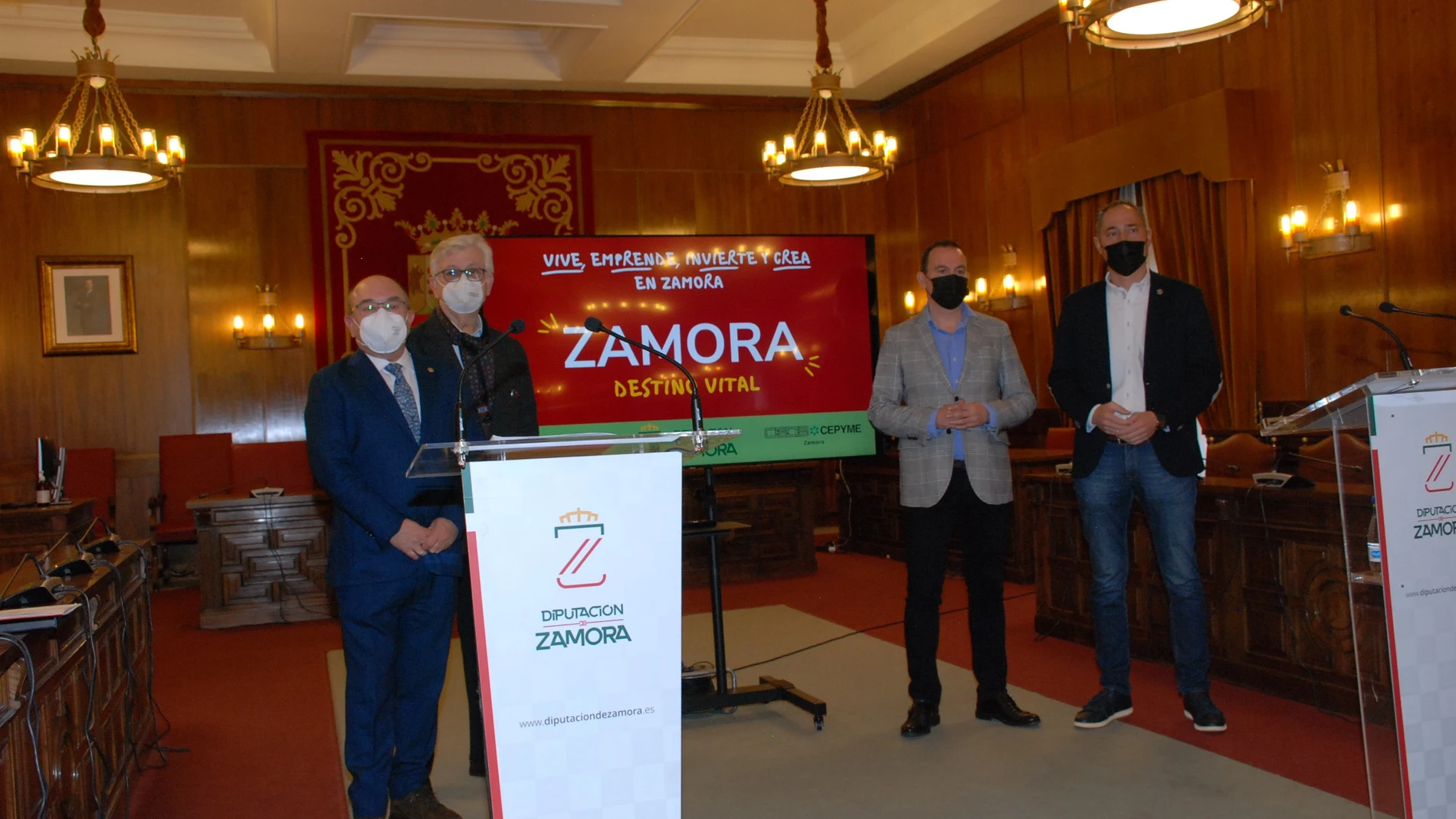 El presidente de la Diputación de Zamora, Francisco José Requejo, presenta la iniciativa junto a Emilio Fernández, Enrique Oliveira y José María Esbec