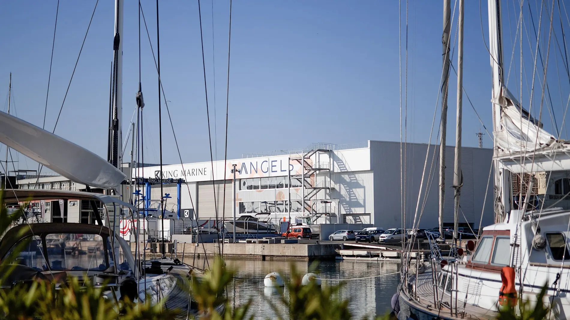 Instalaciones de Angels en la Marina de Valencia