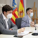 El concejal socialista, Borja Sanjuán y el vicealcalde de Compromís, Sergi Campillo
