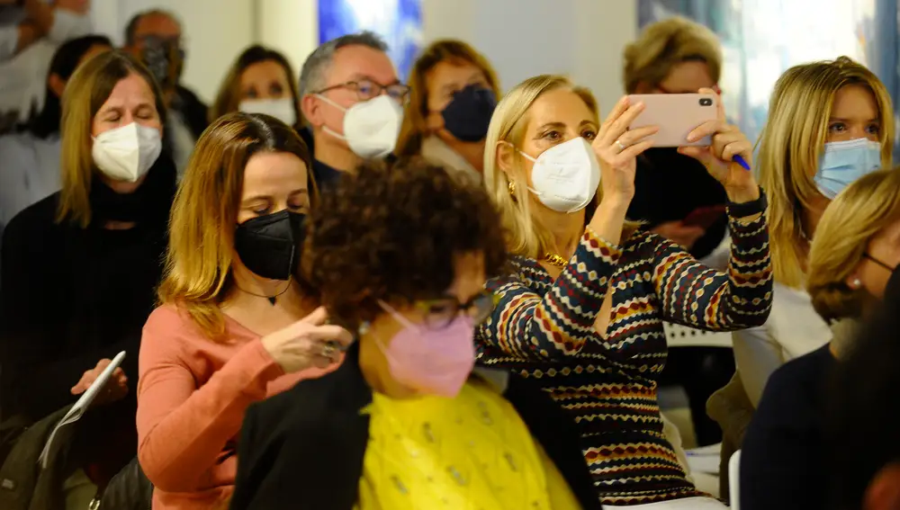 En la conferencia de Una noche con…Valencia no solo se habló de teoría, sino también se dieron ejemplos de cómo ponerlo en práctica