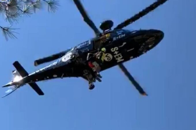 Helicóptero de rescate de los bomberos