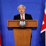 El primer ministro británico, Boris Johnson, durante una rueda de prensa en Downing Street, para explicar el nuevo plan del gobierno contra la covid