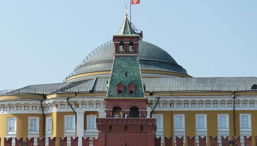 El Kremlin de Moscú es la principal fortaleza de Rusia la actual sede del gobierno