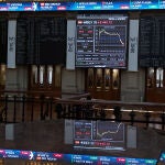 La bolsa española bajó este miércoles el 0,63 % y se acercó a los 8.400 puntos