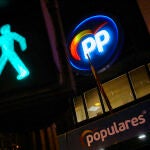 Fachada de la sede del PP en la calle Genova donde el presidente del Partido Pablo Casado ha reunido a los presidentes autonómicos del PP