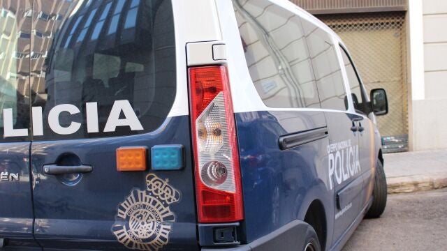 Furgón de Policía Nacional