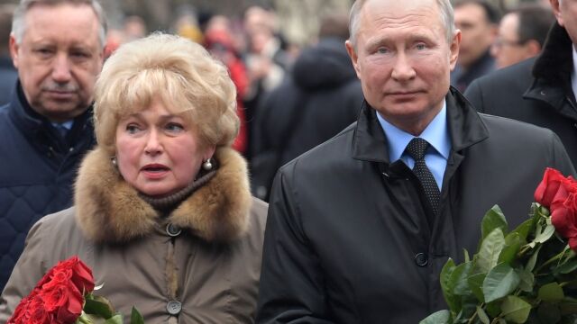 Vladimir Putin junto a su exmujer, Lyudmila Putina, en una imagen de archivo