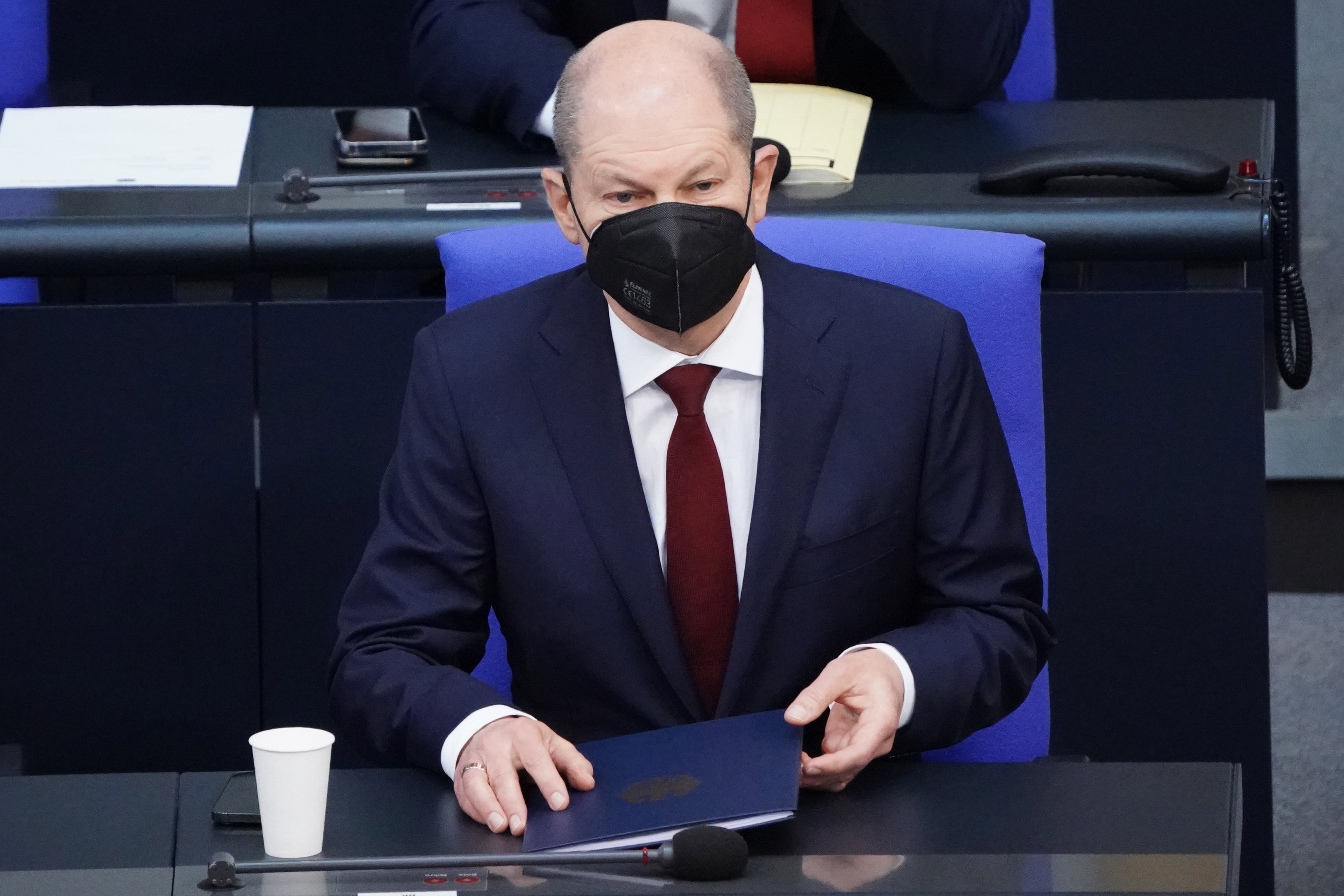 El canciller Olaf Scholz en la Cámara Baja