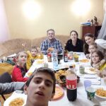 Ximo, Sara y sus ocho hijos salieron de Kiev en un convoy del Ministerio de Asuntos Exteriores