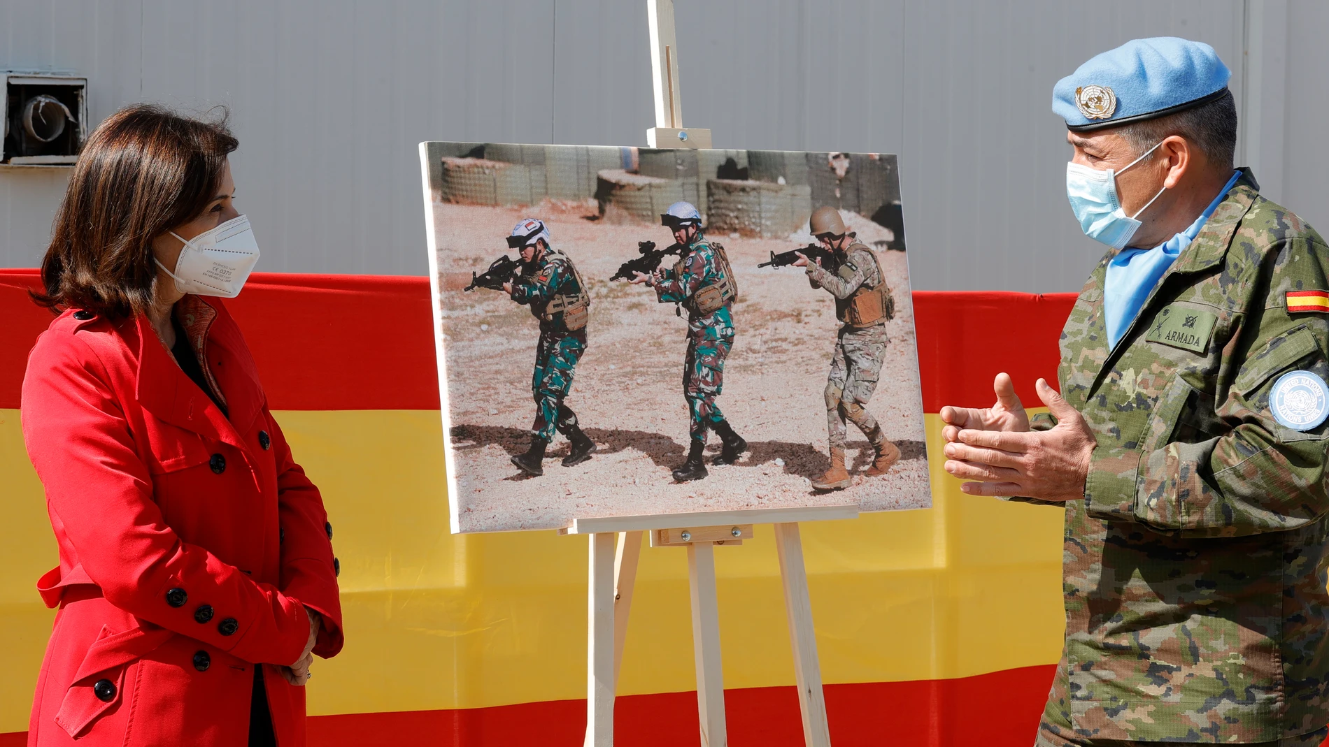 La ministra de Defensa, Margarita Robles, en el cuartel general de UNIFIL