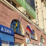 El Ministerio de Exteriores esloveno también confirmó la destrucción del consulado en el ataque y volvió a condenar la agresión de Rusia