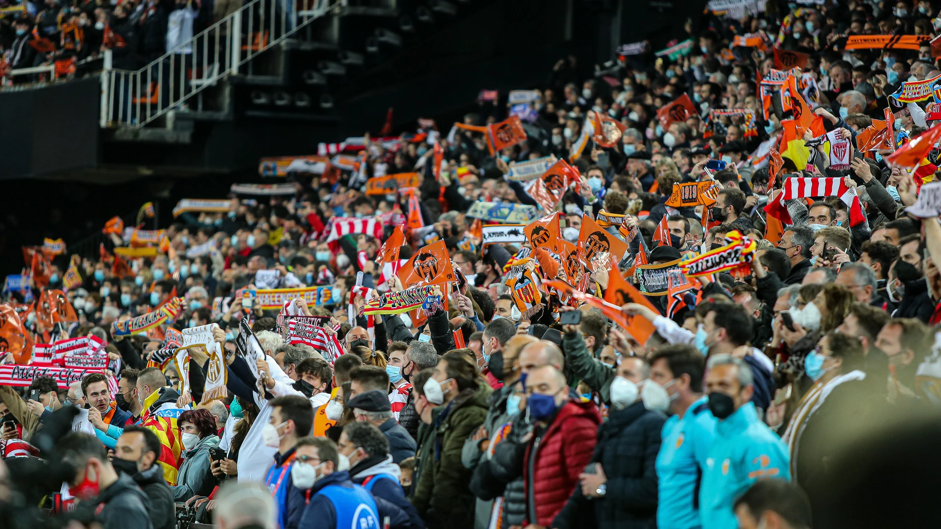 Los aficionados valencianistas viajarán a Sevilla para la final de la Copa del Rey