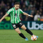 Álex Moreno con el Betis.