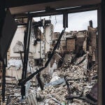 Una casa destruida por las bombas en Ucrania