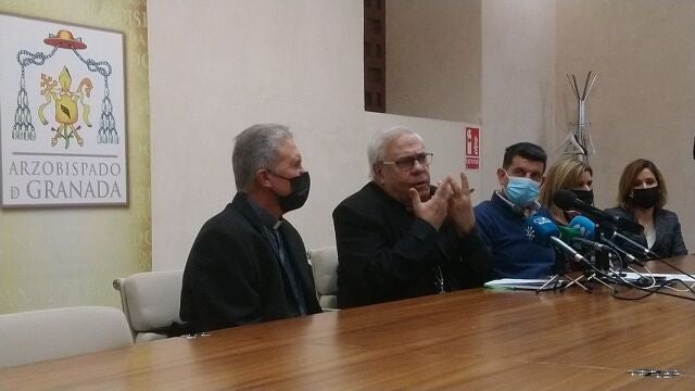 El arzobispo de Granada, Javier Martínez, aseguró esta semana que abrirá parroquias y la Catedral si es necesario para acoger a refugiados