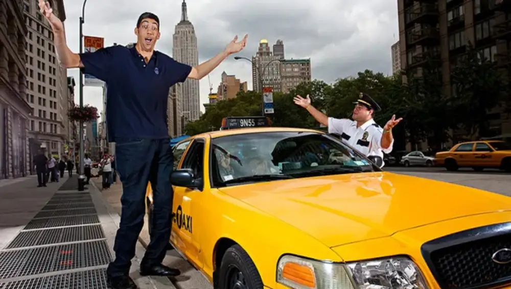 Sultan Kosen pidiendo un taxi | Guinness World Record