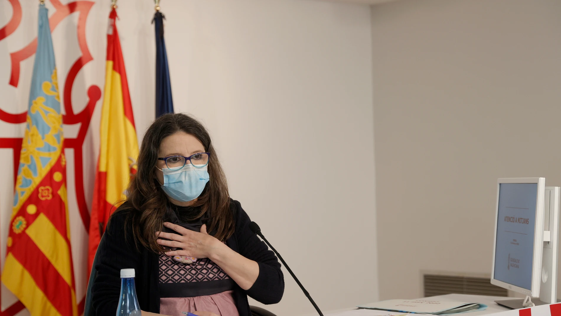 La vicepresidenta y portavoz del Consell, Mónica Oltra, durante la rueda de prensa posterior a la sesión plenaria semanal del Gobierno de la Generalitat