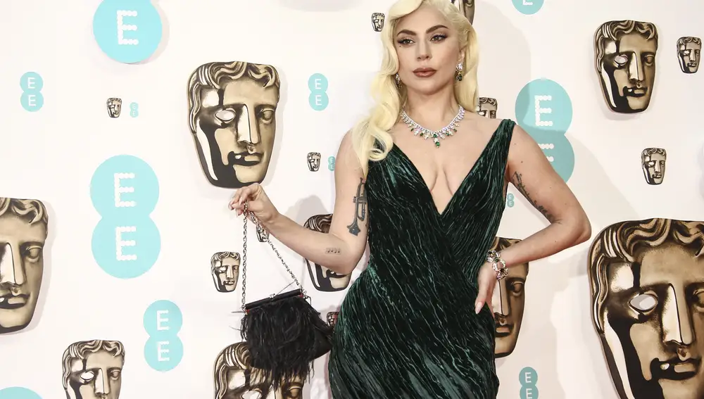 Lady Gaga en los BAFTA.