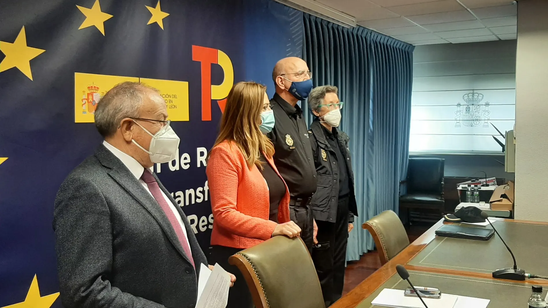 Virginia Barcones y Juan José Campesino durante la rueda de prensa ofrecida en Valladolid