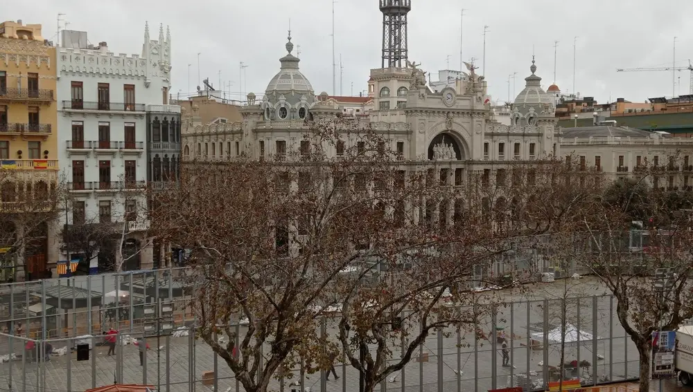 El Ayuntamiento de Valencia suspende la mascletá de hoy, 14 de marzo, por la lluvia y el viento