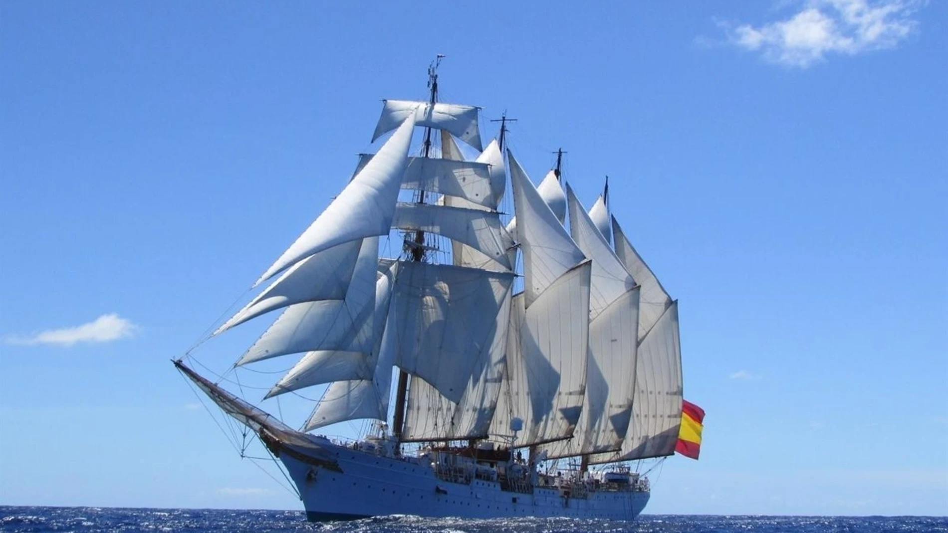 El Juan Sebastián de Elcano en Barcelona