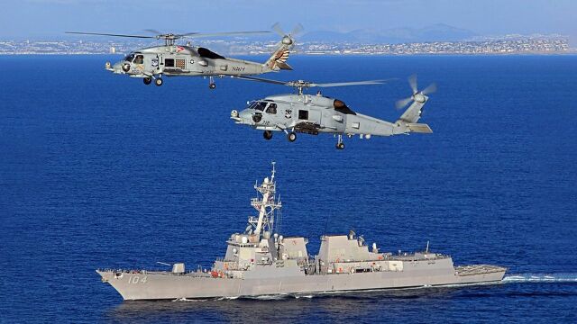 Imagen de helicópteros MH60-R Romeo sirviendo en la US Navy