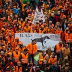 Los cazadores se han hecho notar con sus chalecos naranja en la manifestación de Madrid
