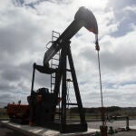Bomba extractora o "caballito" en Ayoluengo (Burgos)