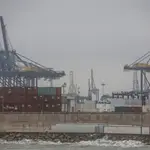 Vista del Puerto de València, cerrado por el temporal