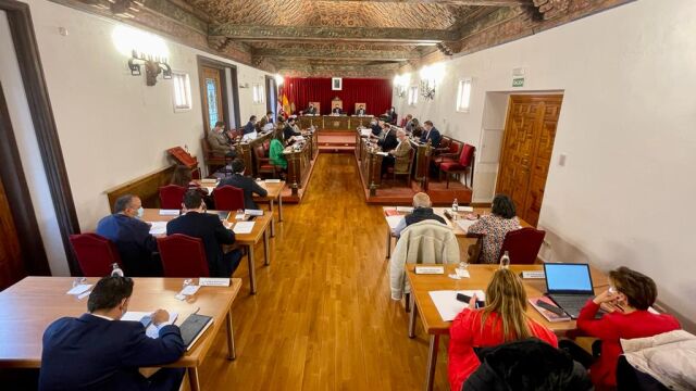Pleno de la Diputación de Valladolid presidido por Conrado Íscar