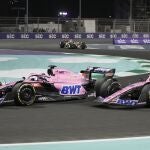 Fernando Alonso y su compañero en Alpine, Esteban Ocon.
