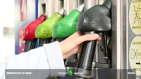 El consumo de carburantes ha bajado en lo que va a de año