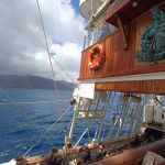 El Juan Sebastián de Elcano navega rumbo a Cabo Verde tras pasar el Estrecho y las Islas Canarias