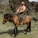 Putin montando a caballo, una de sus aficiones preferidas
