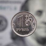 Los ahorros de los rusos se han devaluado drásticamente