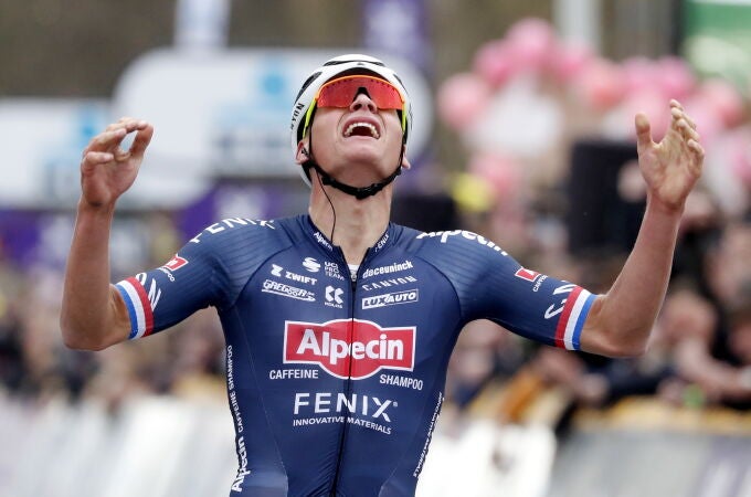 Mathieu van der Poel, ganador en Flandes