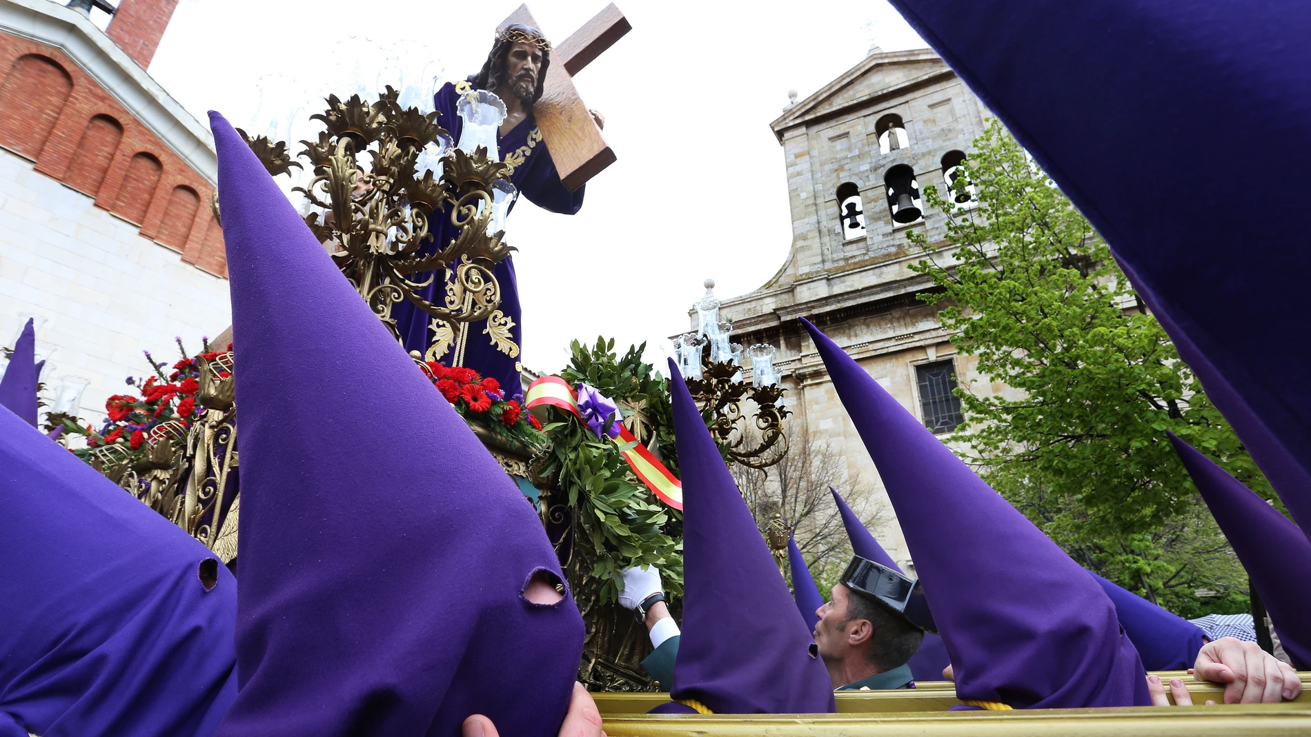 Paso de Jesús el Nazareno en Palencia
