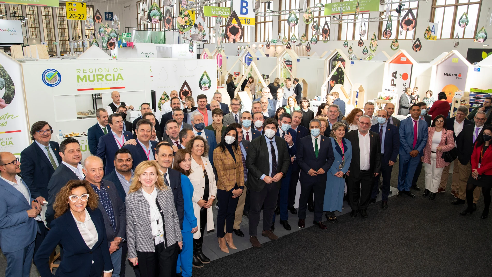 El presidente de la Comunidad, Fernando López Miras, en Berlín durante la primera jornada de la feria comercial de productos frescos Fruit Logistica