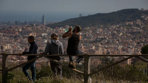 Vistas de Barcelona desde el Mirador de Montbau