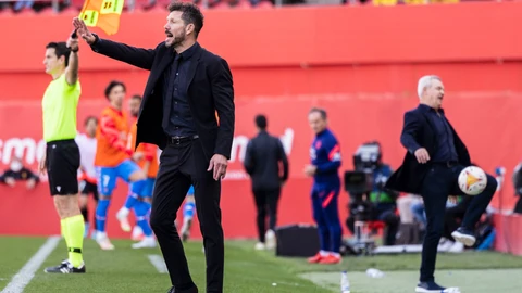 Simeone, durante el partido ante el Mallorca