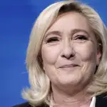 Marine Le Pen refundó el partido heredado por su padre en 2011