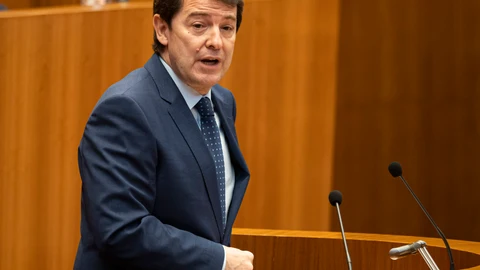 Alfonso Fernández Mañueco, interviene en su debate de investidura
