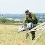  Cámaras de tráfico robadas en autopistas suecas, usadas por Rusia para sus drones Orlan-10