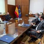 El alcalde de Valladolid, Óscar Puente, y la ministra de Defensa, Margarita Robles, analizan la creación de dotaciones en el cuartel de San Quintín