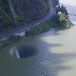 Fotografía aérea del "portal al infierno" del lago Berryessa
