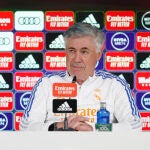 El entrenador del Real Madrid, Carlo Ancelotti, durante una conferencia de prensa