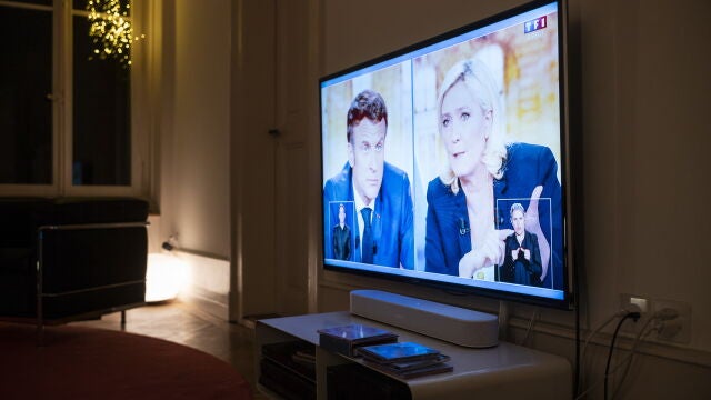 El debate entre Macron y Le Pen marca la rectar final de la campaña electoral en Francia