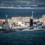 Los submarinos de propulsión nuclear "USS Georgia" y el "HMS Audacious", el domingo en el puerto de Gibraltar