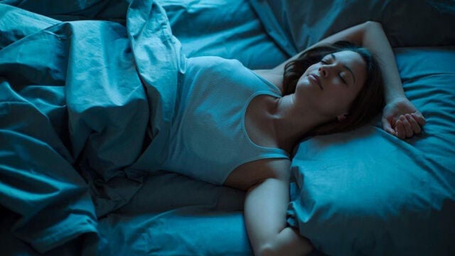 5 acciones que te pueden ayudar a dormir mejor durante la ola de calor | Fotografía de archivo